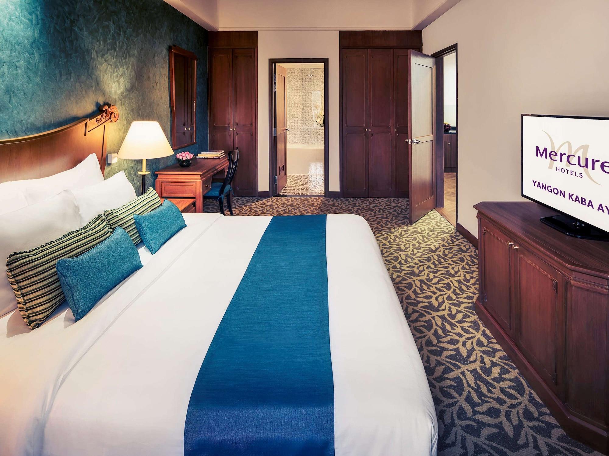 Mercure Yangon Kaba Aye Ngoại thất bức ảnh