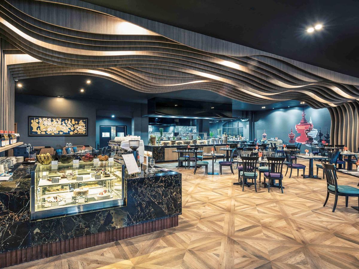 Mercure Yangon Kaba Aye Ngoại thất bức ảnh
