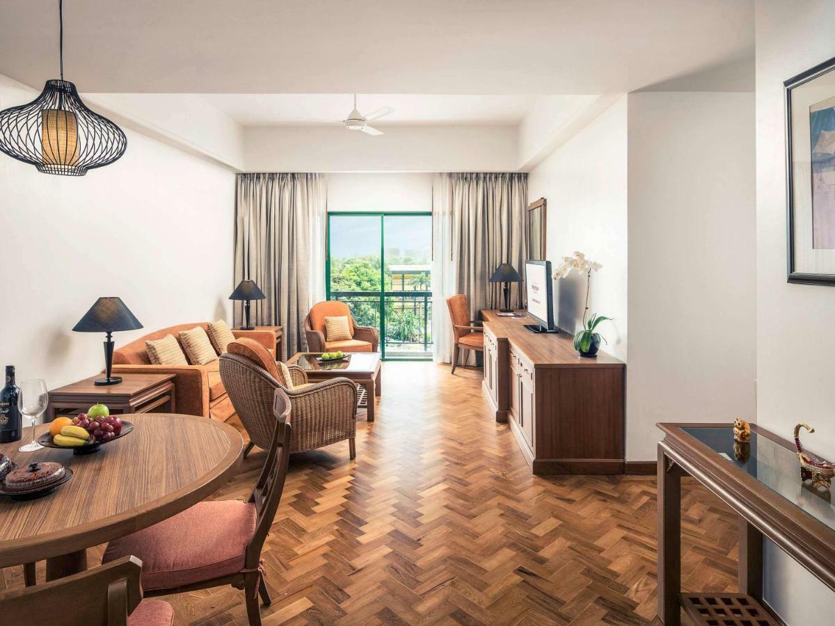 Mercure Yangon Kaba Aye Ngoại thất bức ảnh