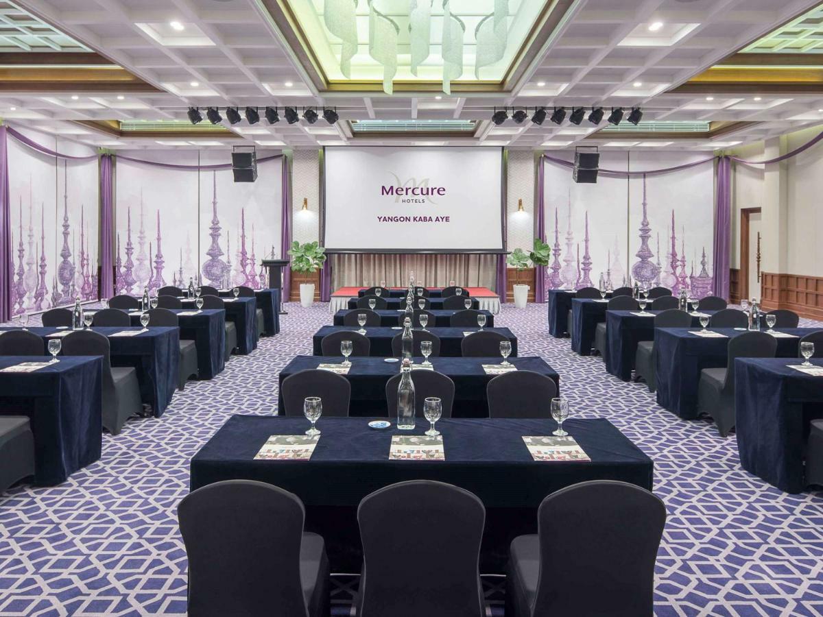 Mercure Yangon Kaba Aye Ngoại thất bức ảnh