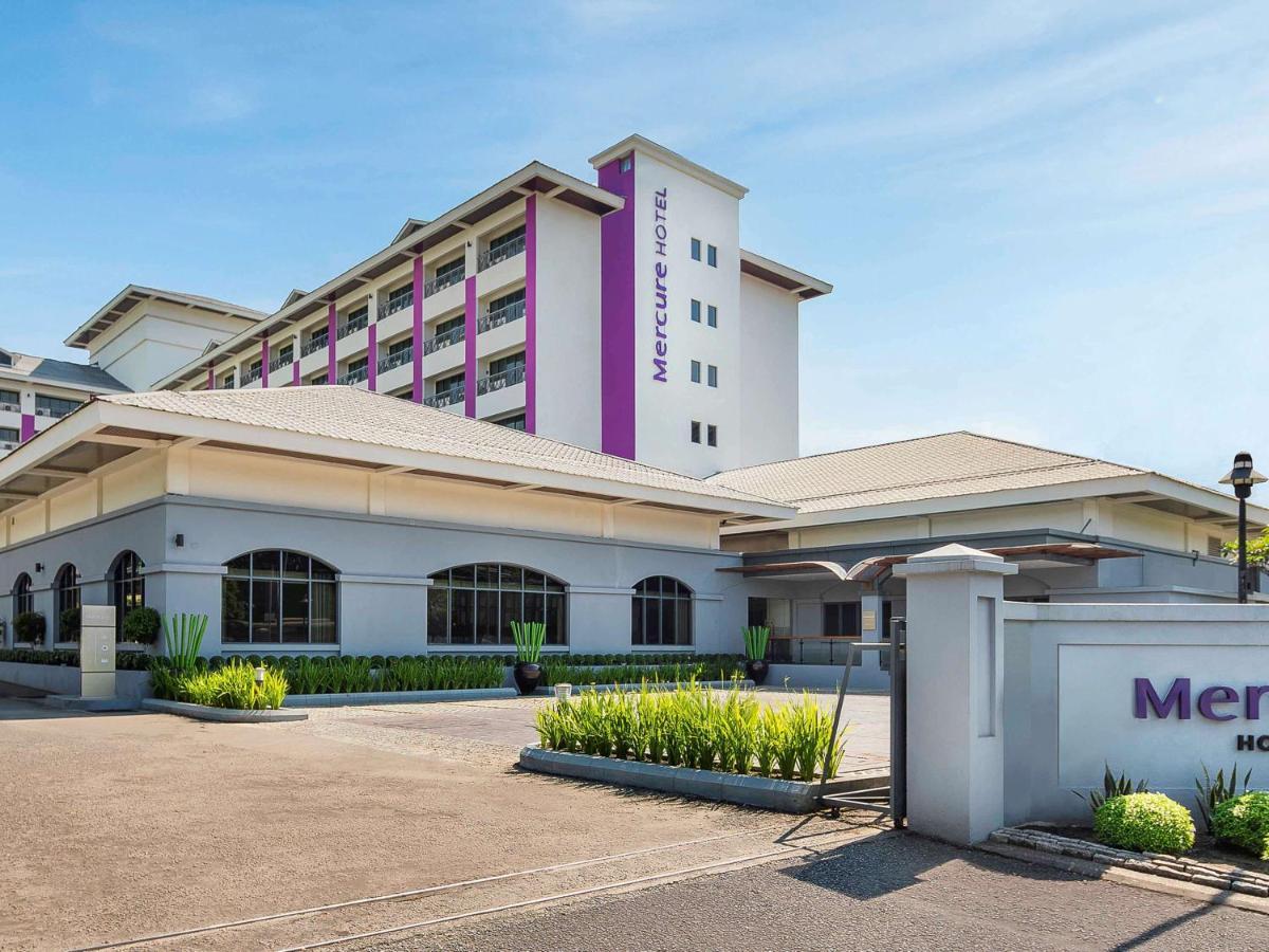 Mercure Yangon Kaba Aye Ngoại thất bức ảnh